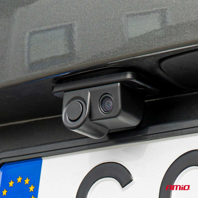 Achteruitrijcamera met parkeersensor en zoemer