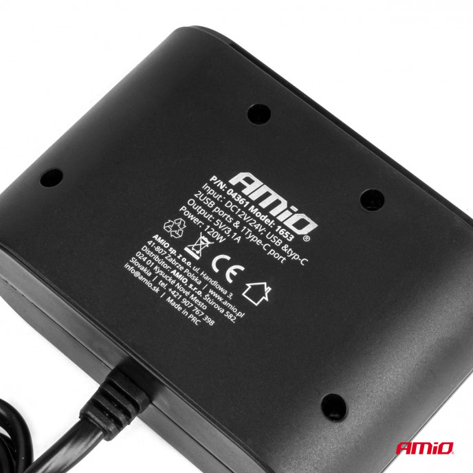 Drievoudige stekkerdoosoplader 2x USB A 1x USB C 12/24V 120W 70cm AMIO-04361