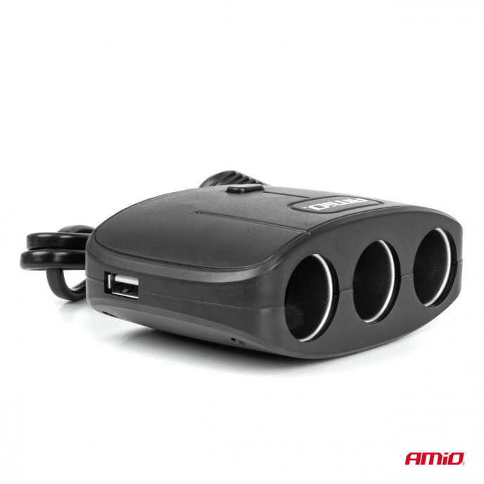 Drievoudige stekkerdoos oplader 2x USB A AAN/UIT knop 12/24V 100W 70cm AMIO-04362