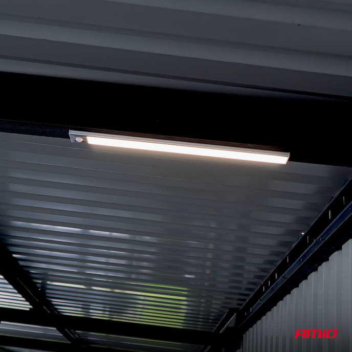 Oplaadbare LED lamp met PIR bewegingssensor en schemersensor (40x4.1x0.9cm)